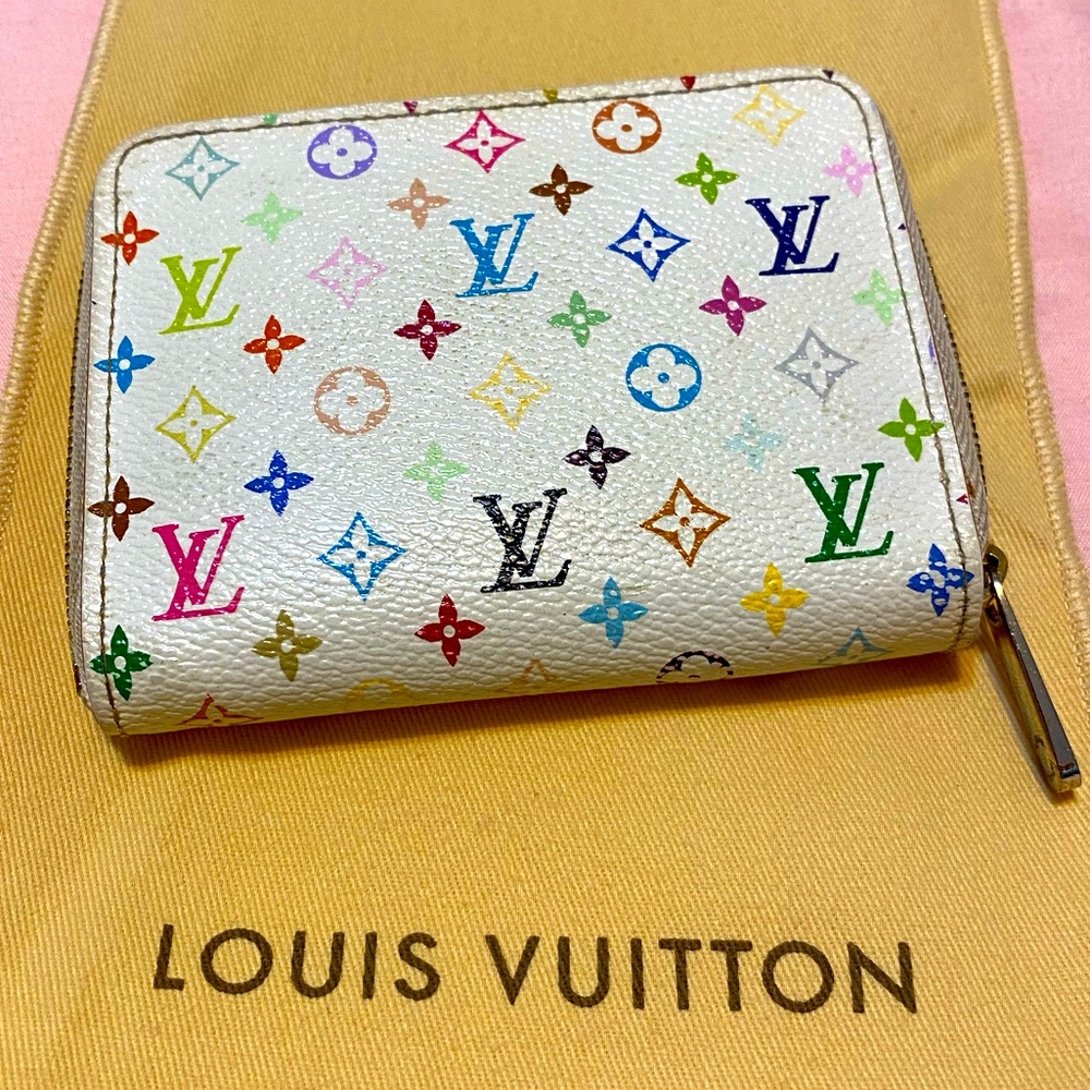 Murakami x Louis Vuitton square zippy wallet HOLD